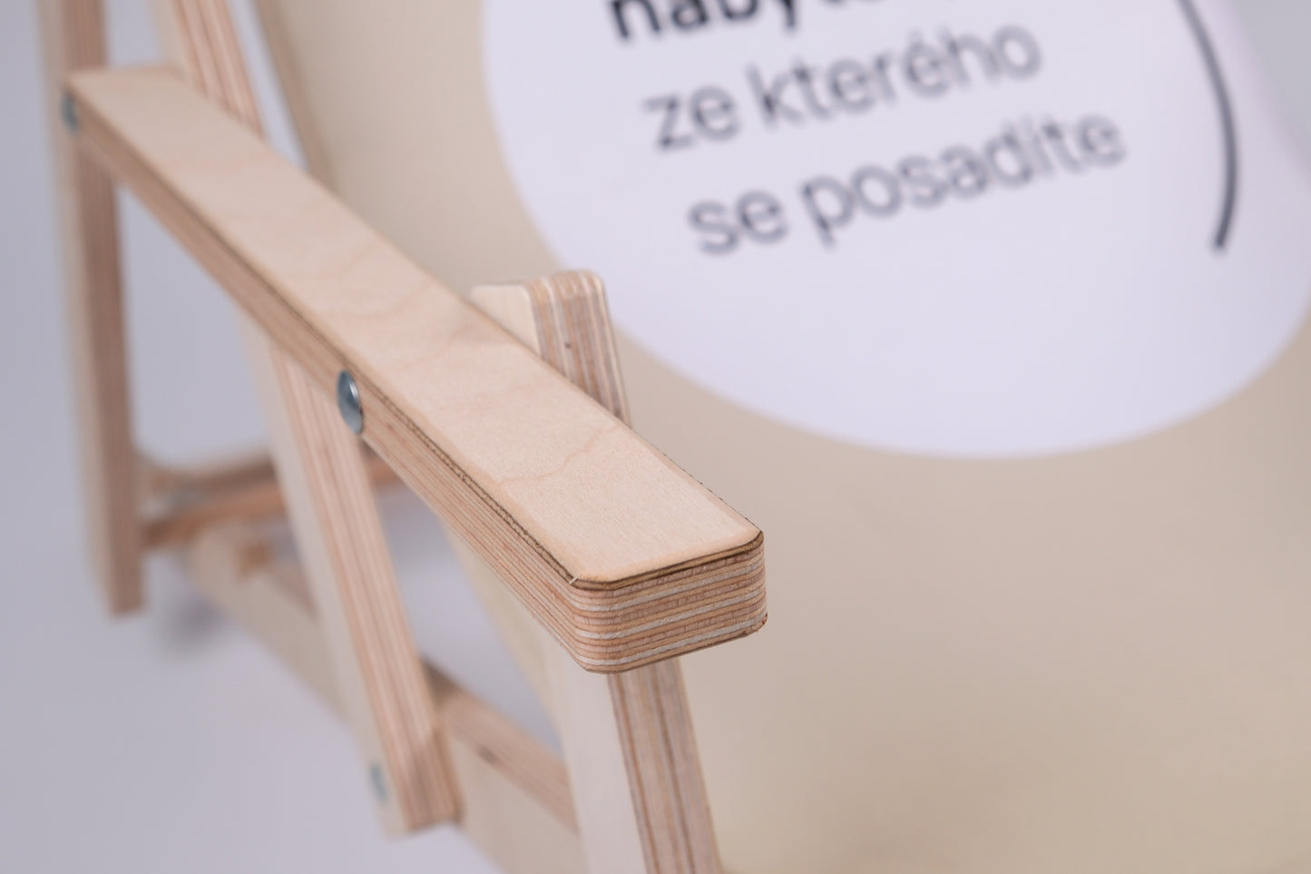 Zahradní lehátko GARDE s područkami