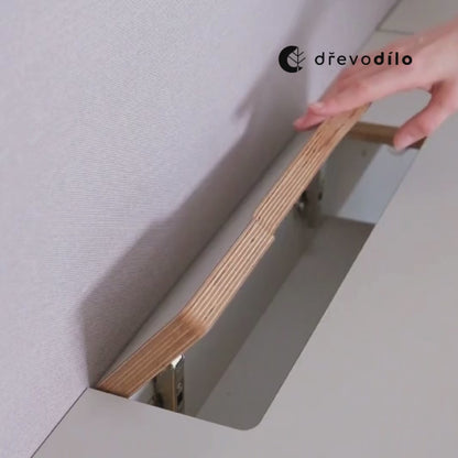 Výškově nastavitelný stůl Plywave se zaoblenými rohy